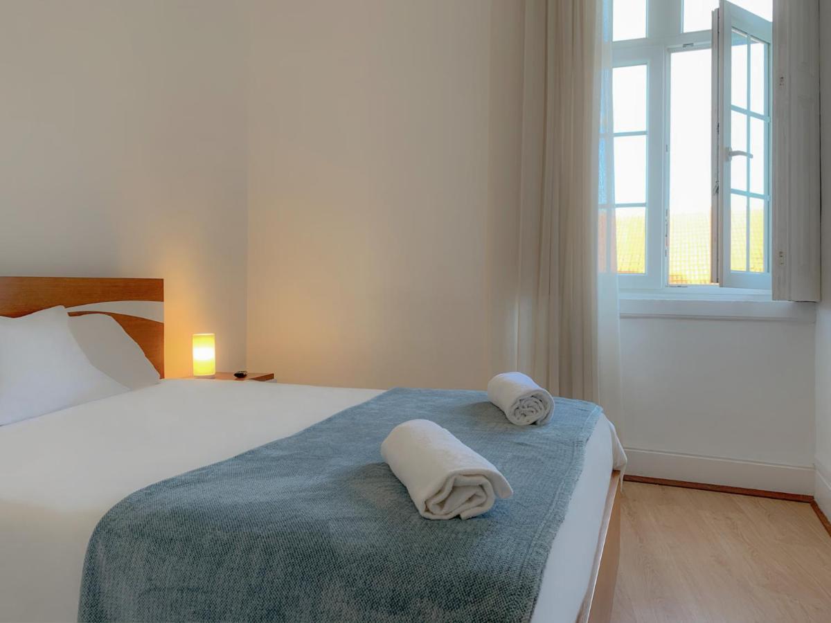 Guesthouse Tricana De Aveiro Exteriör bild