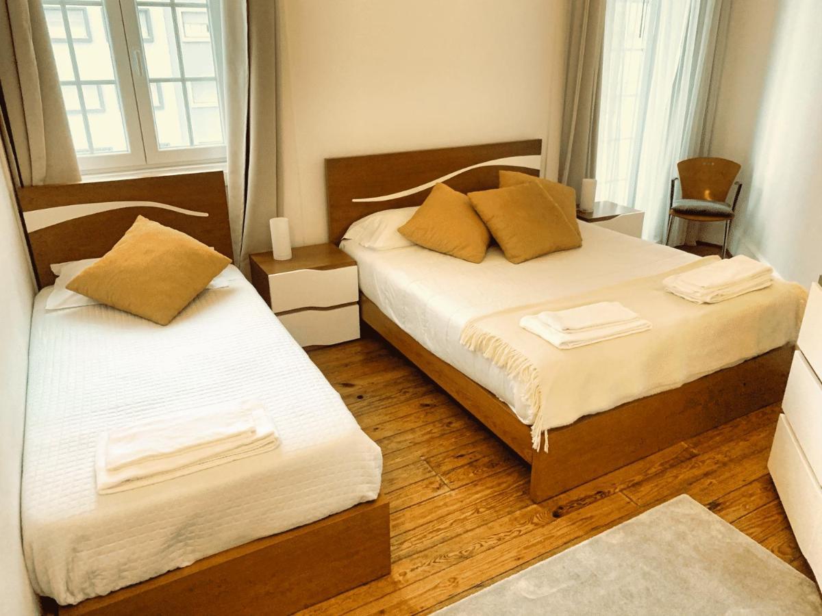 Guesthouse Tricana De Aveiro Exteriör bild