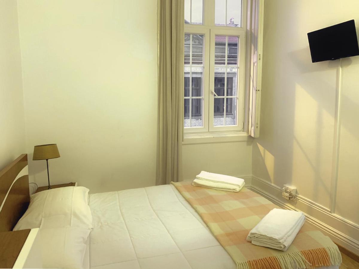Guesthouse Tricana De Aveiro Exteriör bild