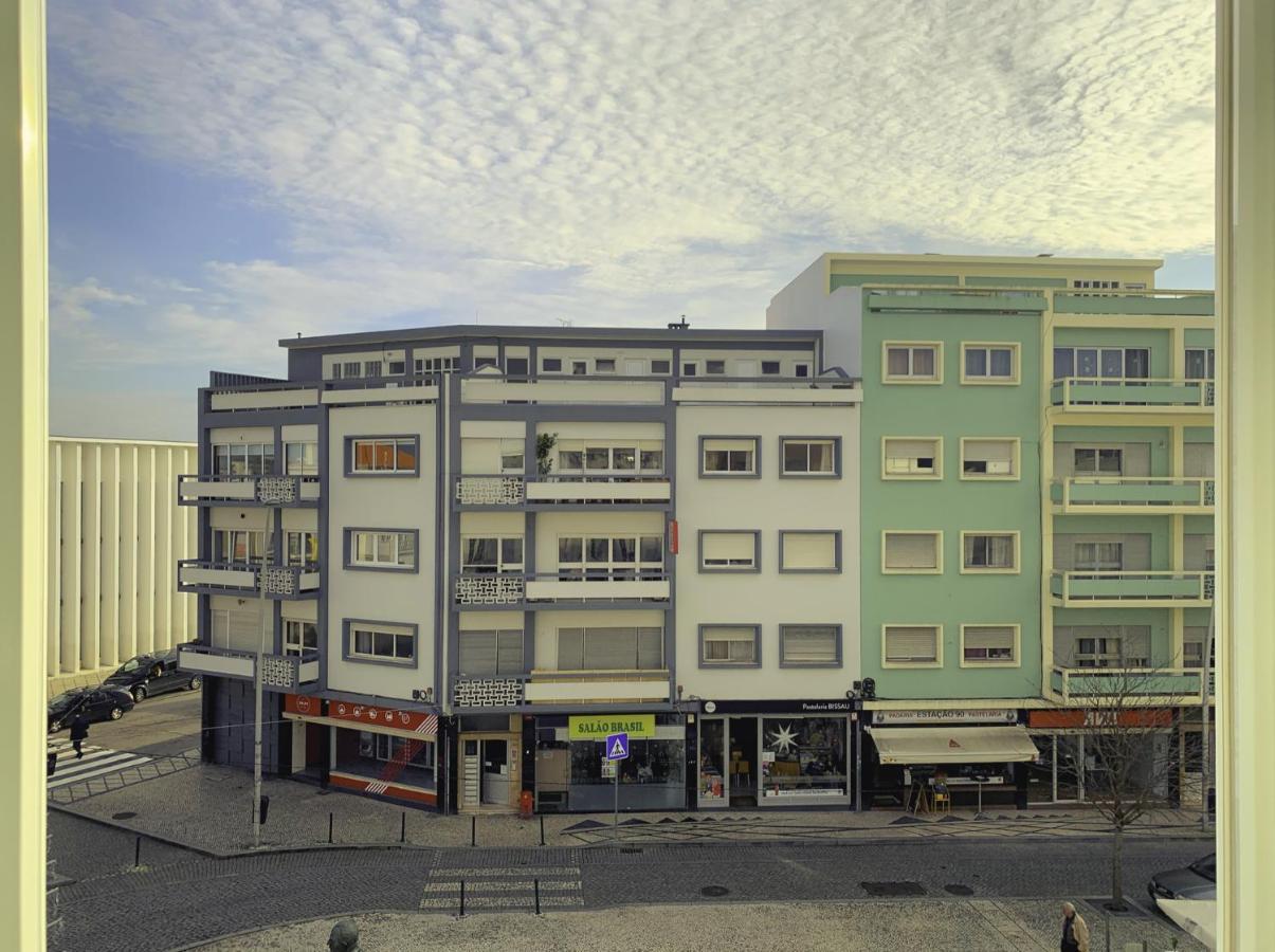 Guesthouse Tricana De Aveiro Exteriör bild